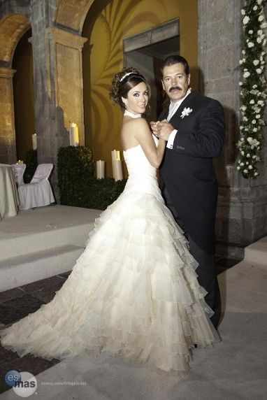anahi-and-ricardo-valtierra-gallery.jpg